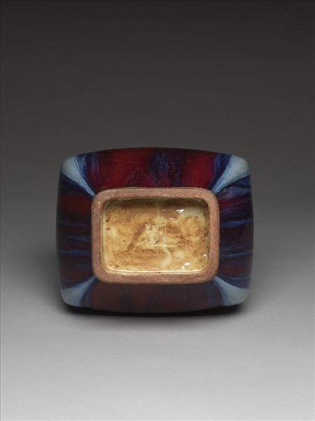 仿鈞釉杏葉貫耳瓶