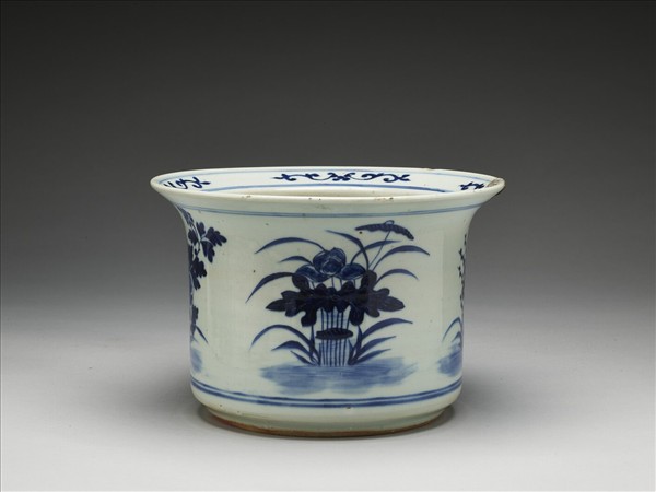 青花四季花卉紋花盆