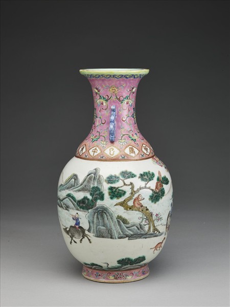 粉彩十二生肖圖瓶