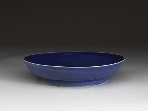 霽青釉盤