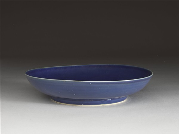霽青釉盤