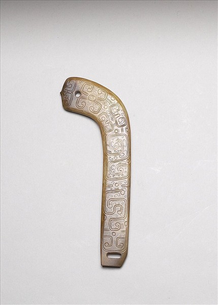 鳥尾形飾（晚期刻紋）