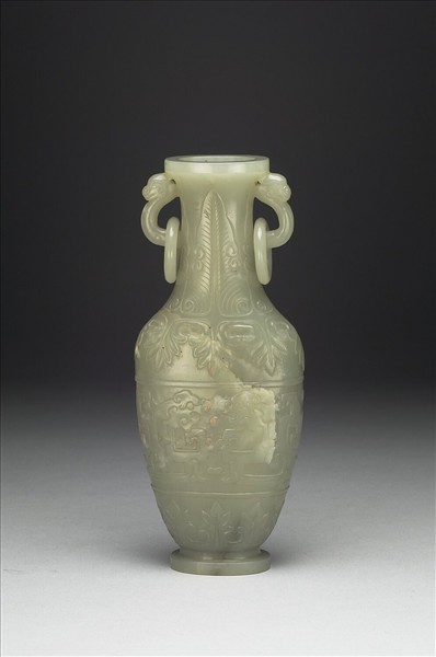 玉龍紋瓶