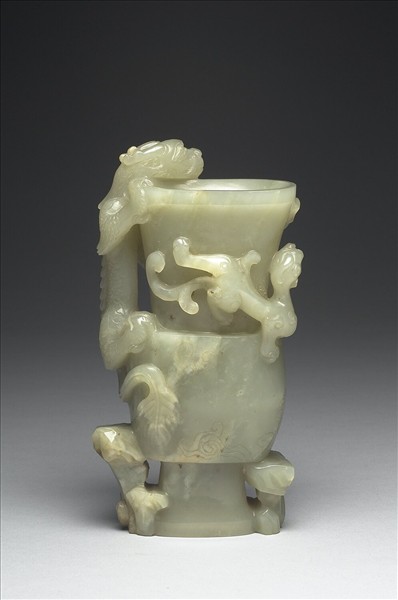 玉雙龍戲珠瓶