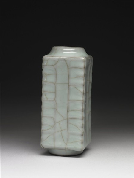 仿官釉青瓷蓍草瓶