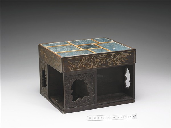 木雕描金鏤空雙層屜