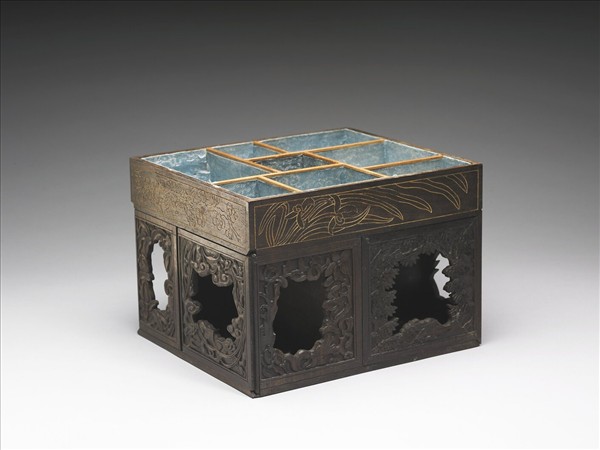 木雕描金鏤空雙層屜