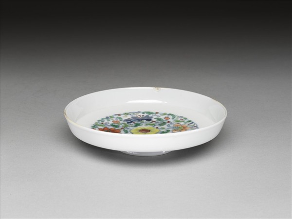 鬥彩花卉紋碟