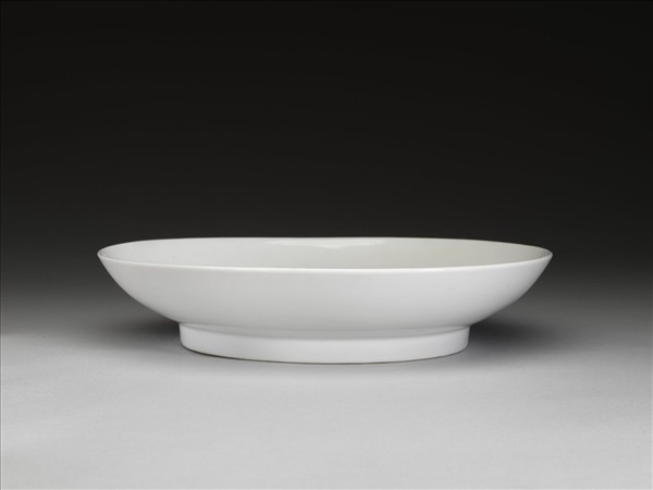 甜白釉盤