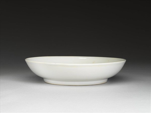 甜白釉盤