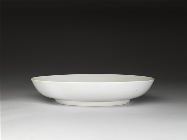 甜白釉盤