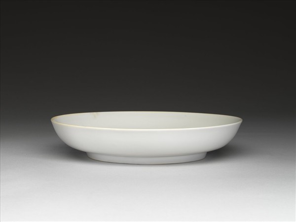 甜白釉盤