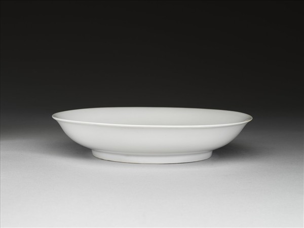 甜白釉盤