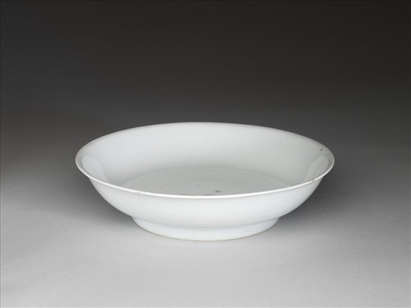甜白釉盤