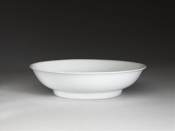 甜白釉盤