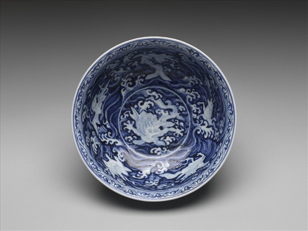 青花海獸紋碗