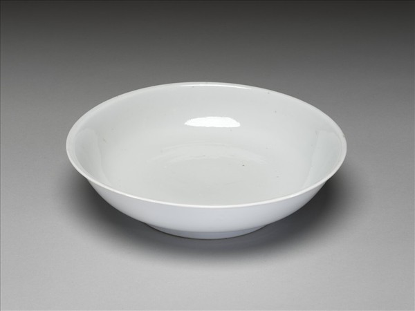 甜白釉盤