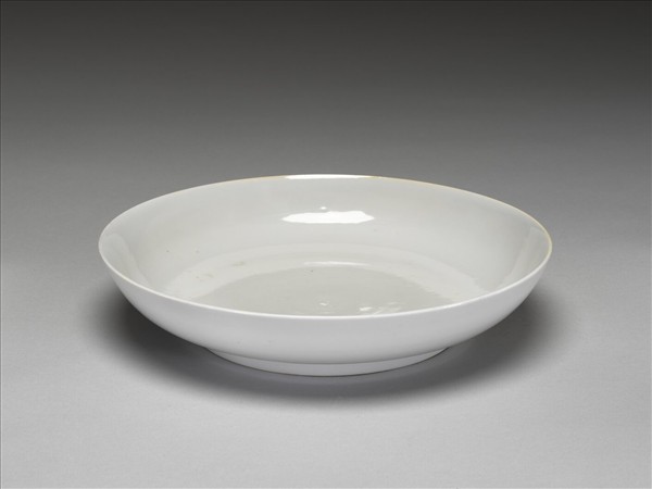 甜白釉盤