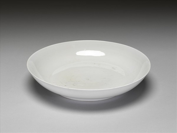 甜白釉盤