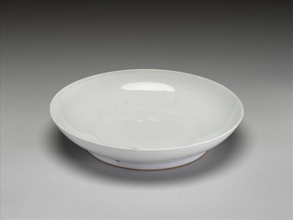 甜白釉盤