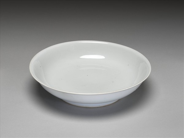 甜白釉盤