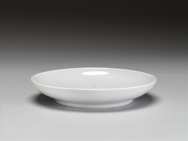 甜白釉盤