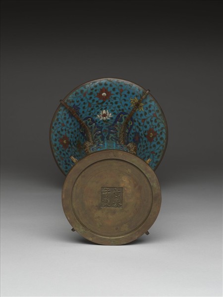 掐絲琺瑯龍鳳紋觚