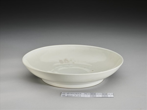 甜白釉盤