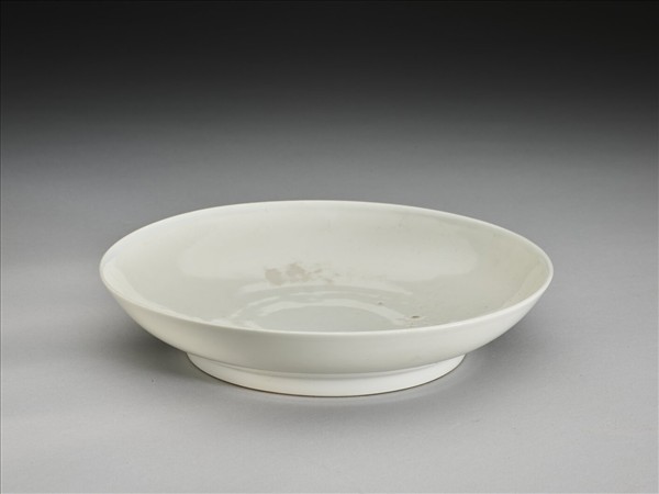 甜白釉盤