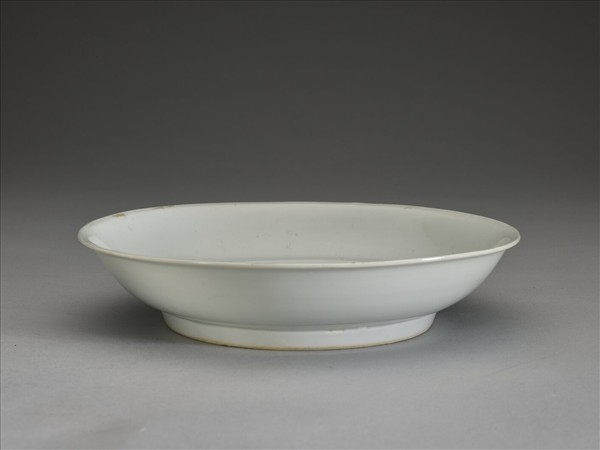 甜白釉盤