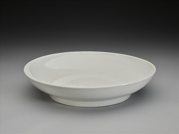甜白釉盤