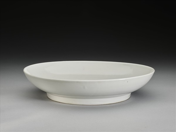 甜白釉盤