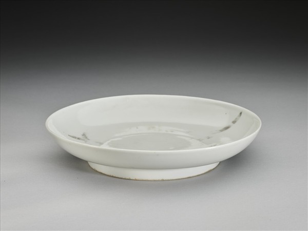 甜白釉盤