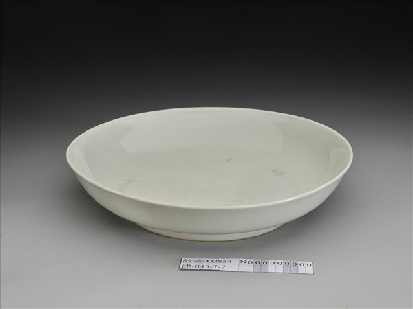 甜白釉盤