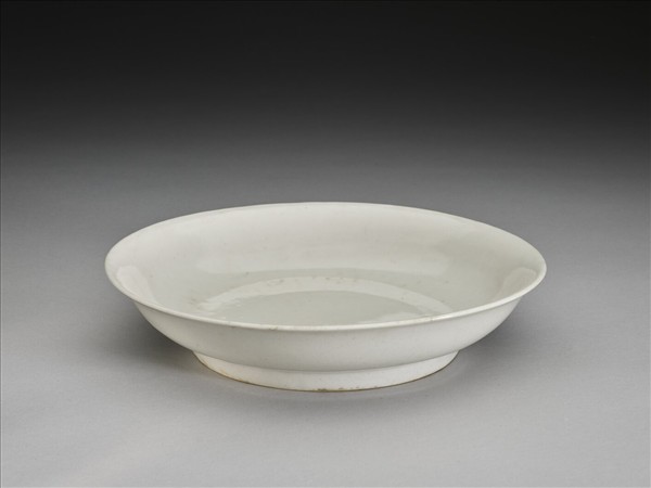 甜白釉盤
