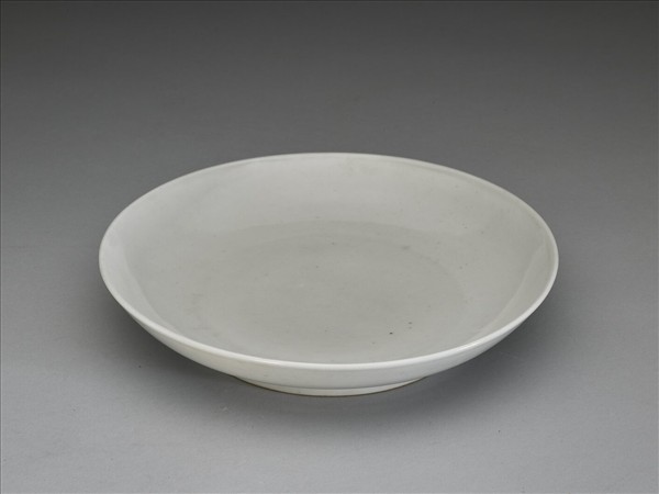 甜白釉盤