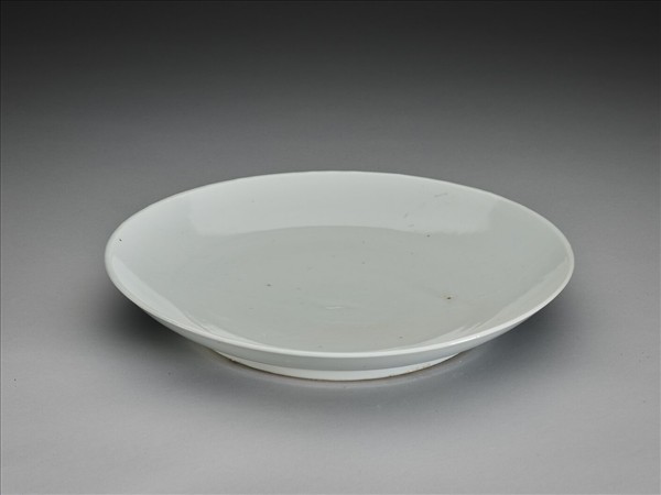 甜白釉盤