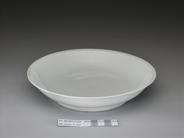 甜白釉盤