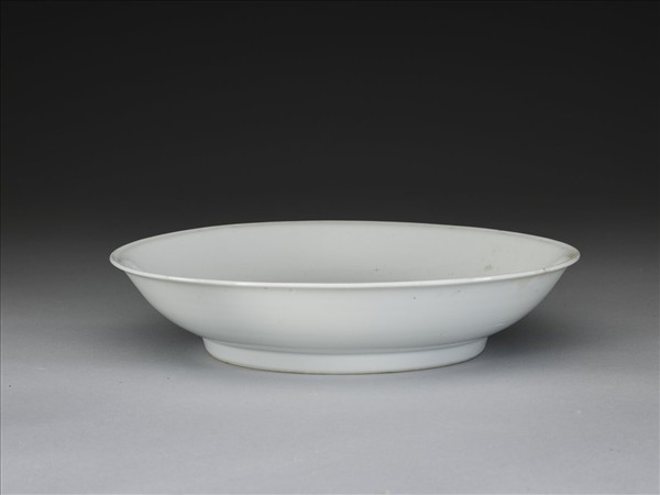 甜白釉盤