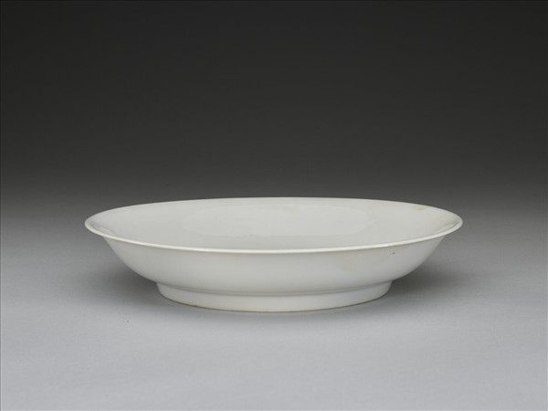 甜白釉盤