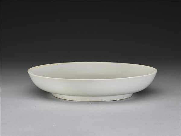 甜白釉盤
