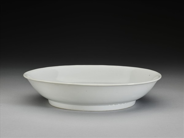 甜白釉盤