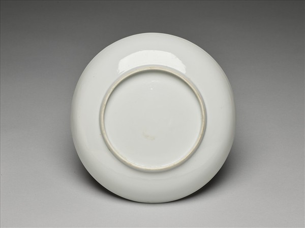 甜白釉盤