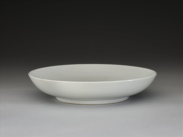 甜白釉盤