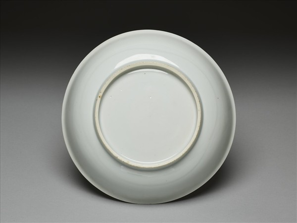 甜白釉盤
