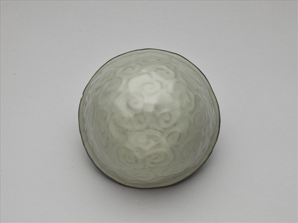 官窯 青瓷雲紋器蓋