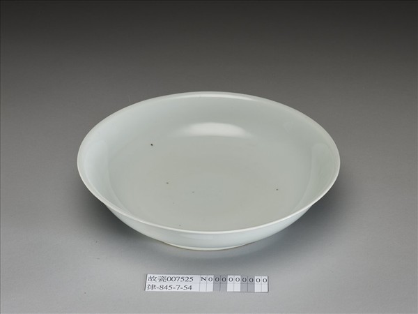 甜白釉盤