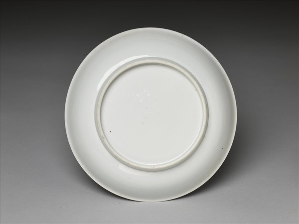 甜白釉盤