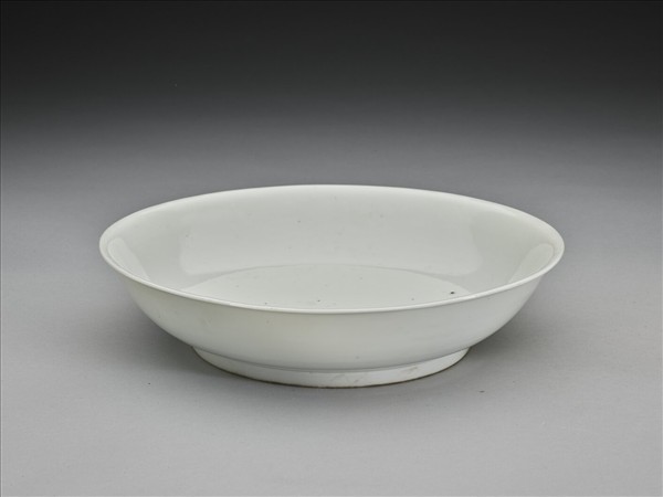 甜白釉盤