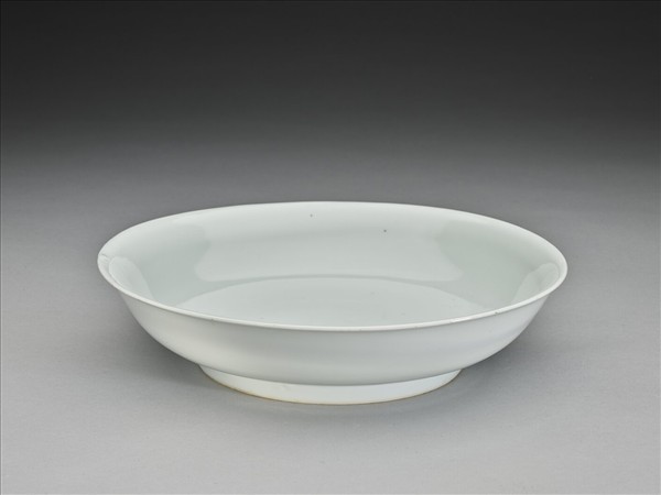 甜白釉盤